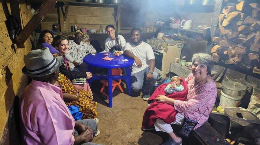 ana-isabel-lourdes-voluntariado-malabo-noticia_imagen