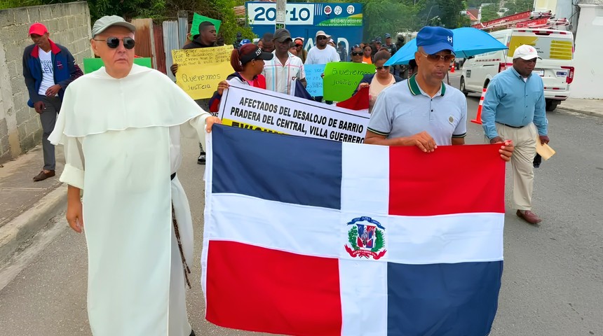 camina-dignidad-seibo-2-noticia_imagen
