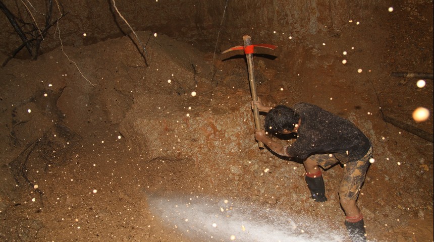fiebre-del-oro-mineria-ilegal-de-oro-en-peru-noticia_imagen