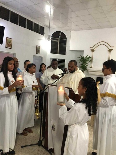 fray-cecilio-en-misa-normal