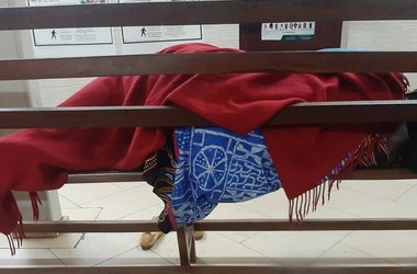 Entremos más adentro en la espesura (de la Cruz)