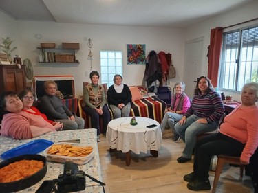 reunión mujeres Analía Uruguay