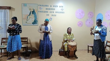 sagrario-voluntariado-misionero-hospital-yaunde-camerun-2025-4-normal